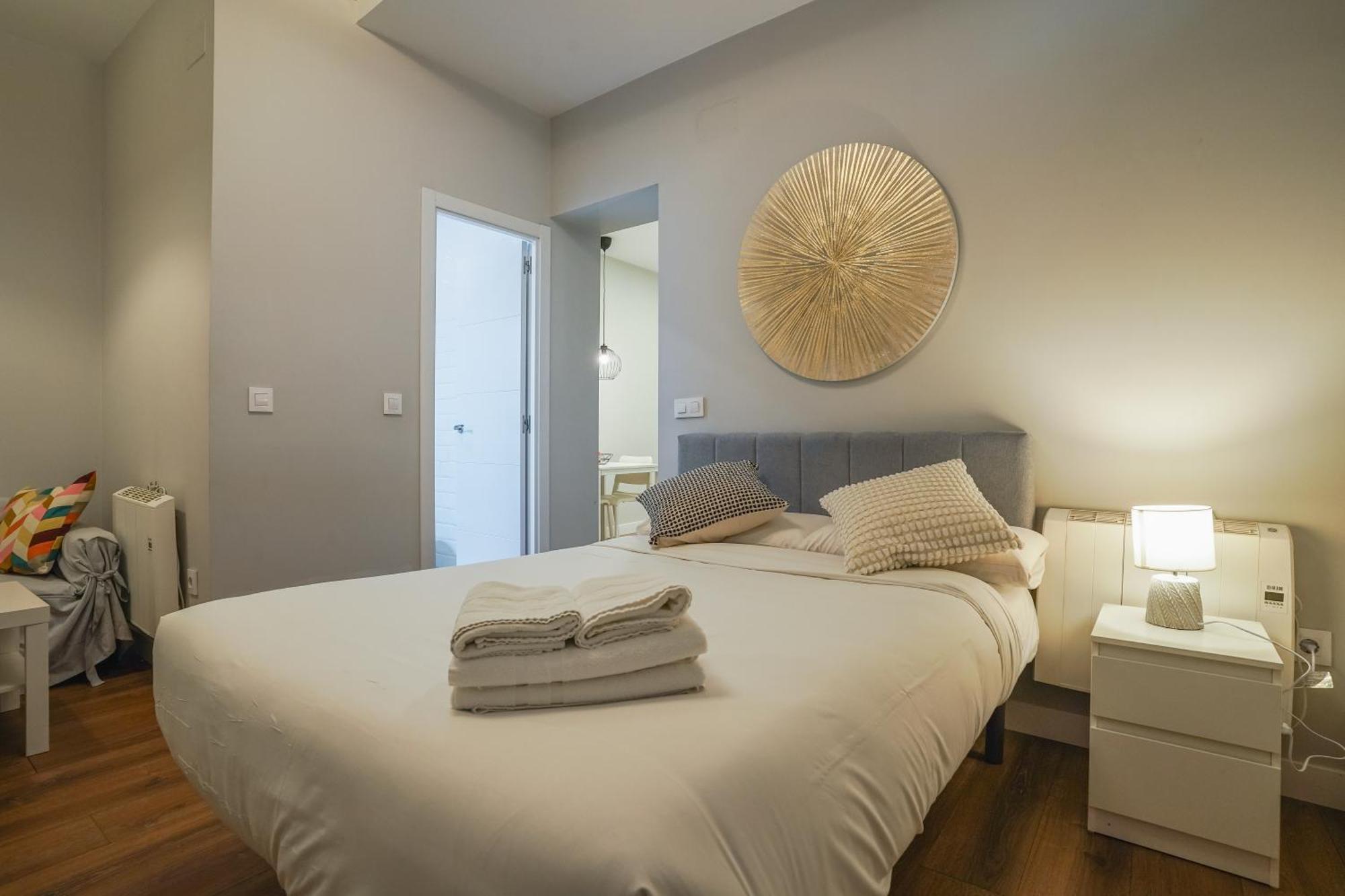 Cozy Apartment-1Bedroom 1Bathroom-Lavapies مدريد المظهر الخارجي الصورة