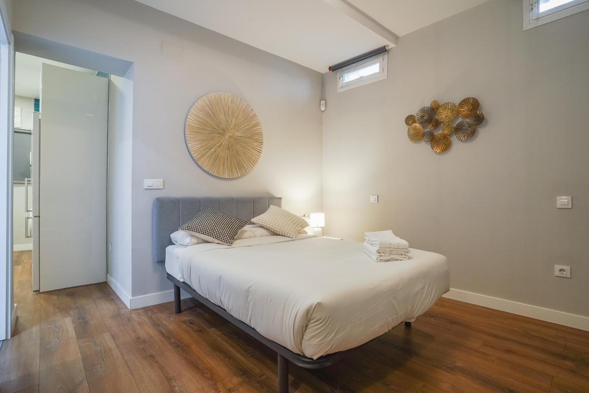 Cozy Apartment-1Bedroom 1Bathroom-Lavapies مدريد المظهر الخارجي الصورة