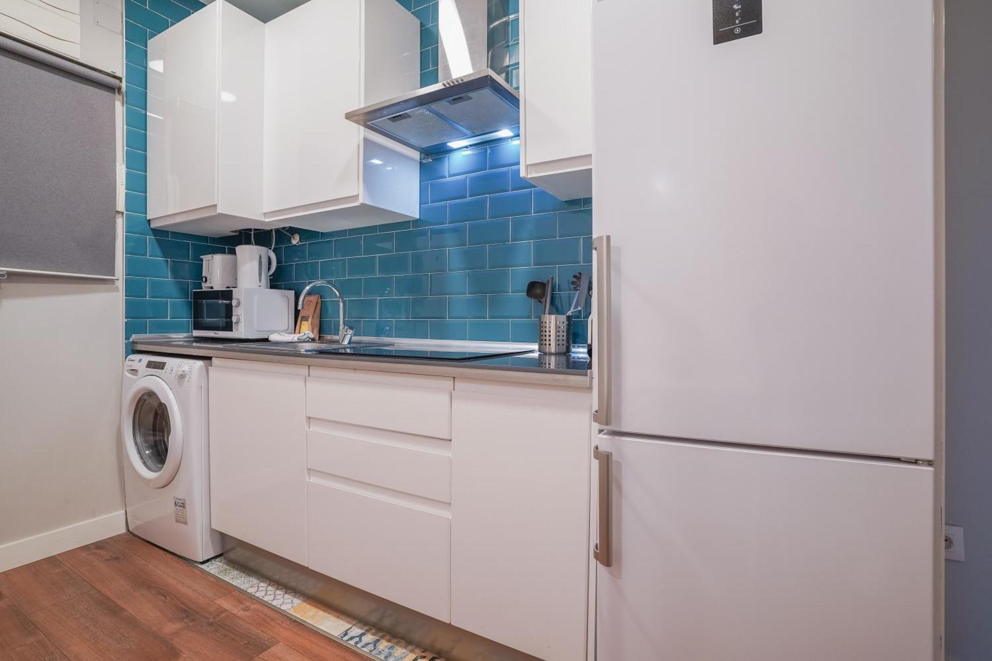 Cozy Apartment-1Bedroom 1Bathroom-Lavapies مدريد المظهر الخارجي الصورة
