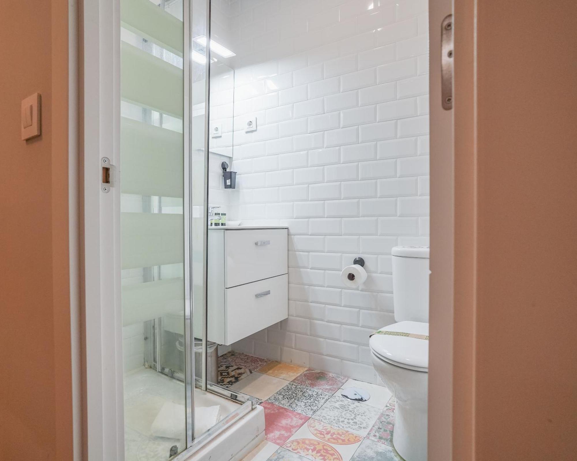 Cozy Apartment-1Bedroom 1Bathroom-Lavapies مدريد المظهر الخارجي الصورة